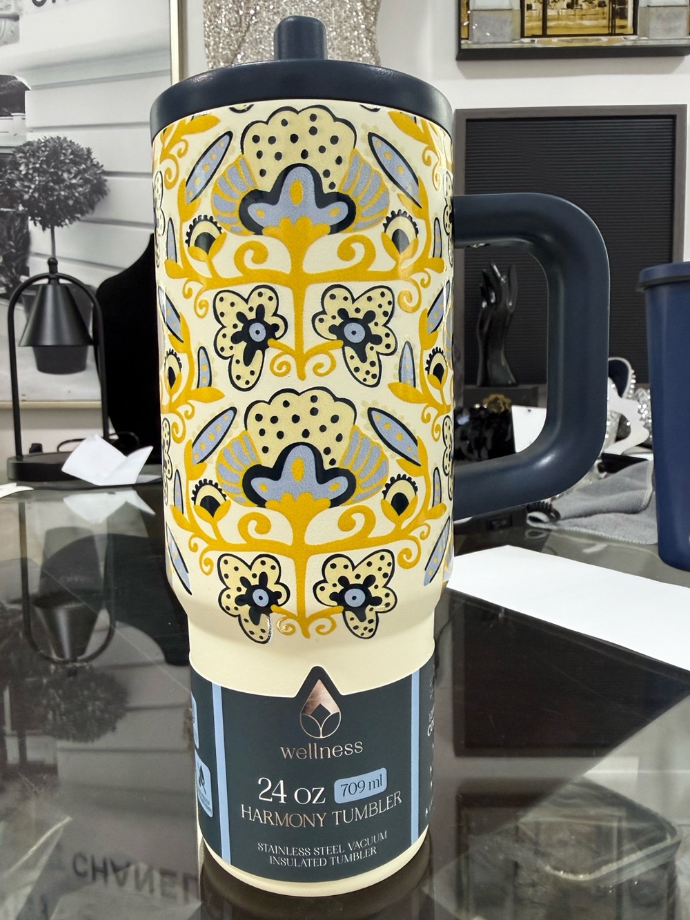 Wellness 24 oz Harmony Tumbler - Navy Handle with Yellow Floral Pattern